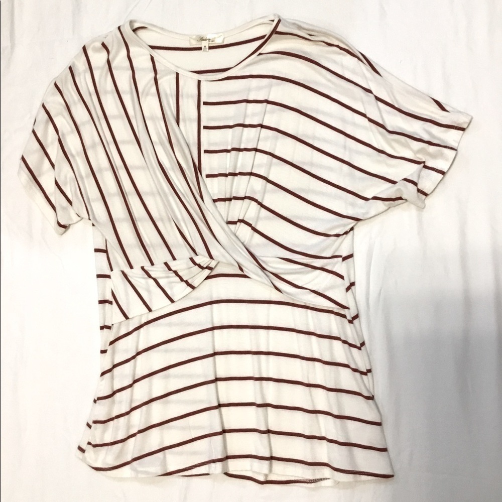 Andree by Unit top Size Medium 🌟Offers welcome!🌟